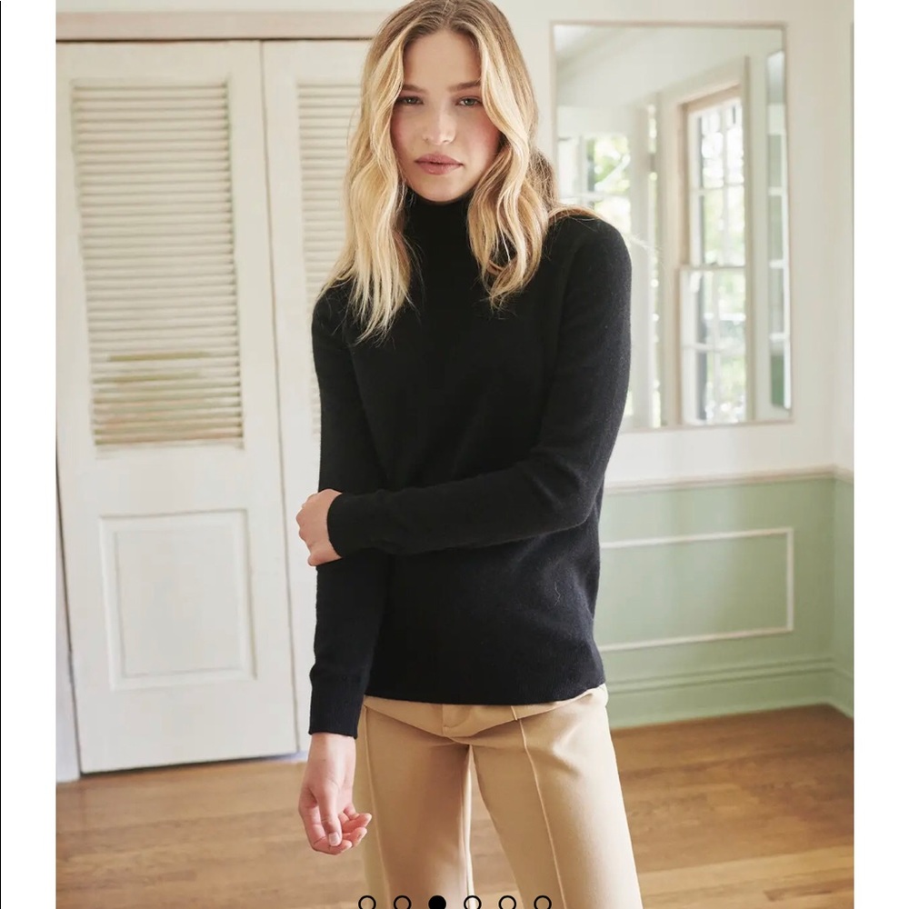 Quince Mongolian Cashmere Turtleneck new black S